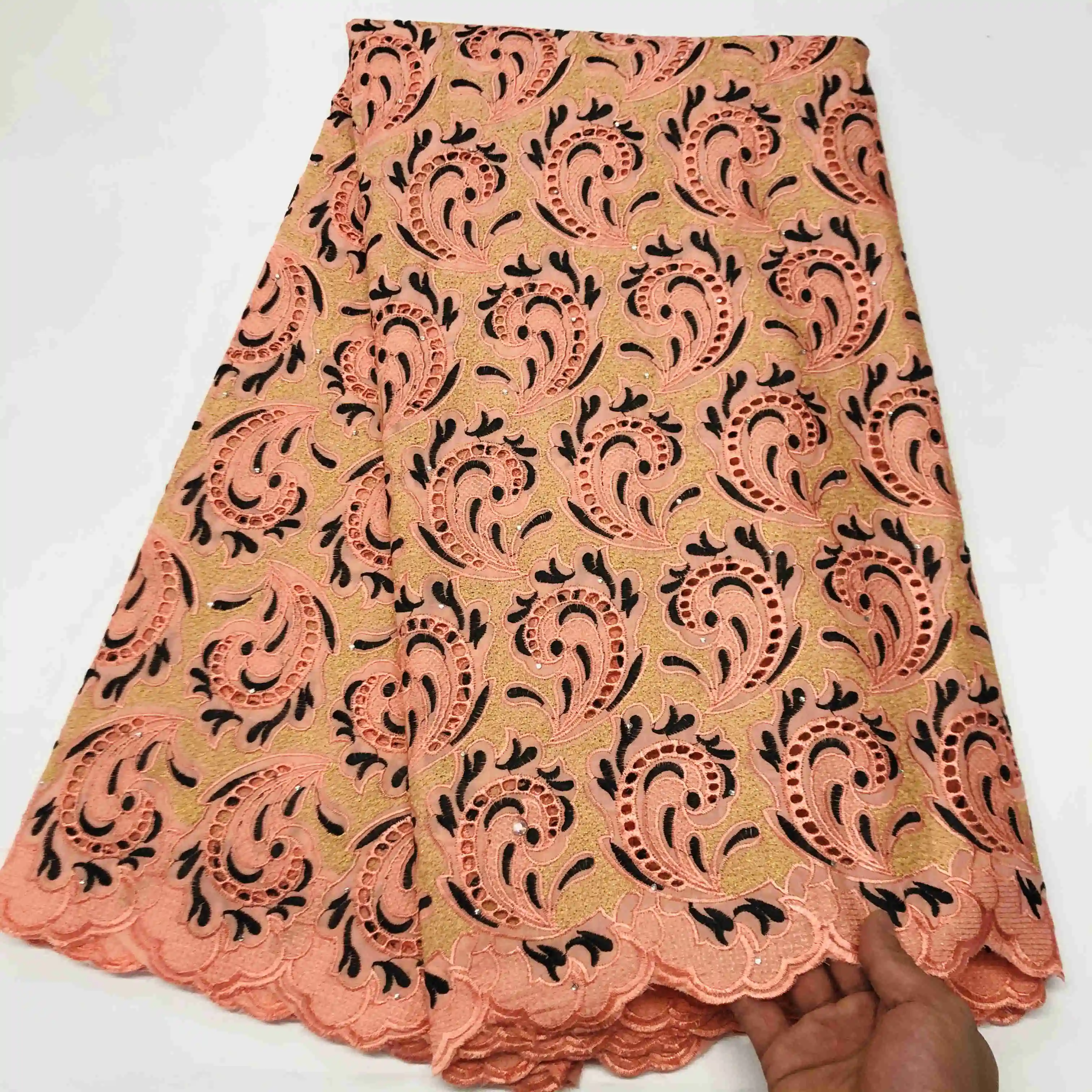 CS African lace fabric 2021Lace fabric 5 yards Dry Swiss Voile Fabric Tissu Africain broderie coton brode suisse 100% coton
CS African lace fabric 2021Lace fabric 5 yards Dry Swiss Voile Fabric Tissu Africain broderie coton brode suisse 100% coton