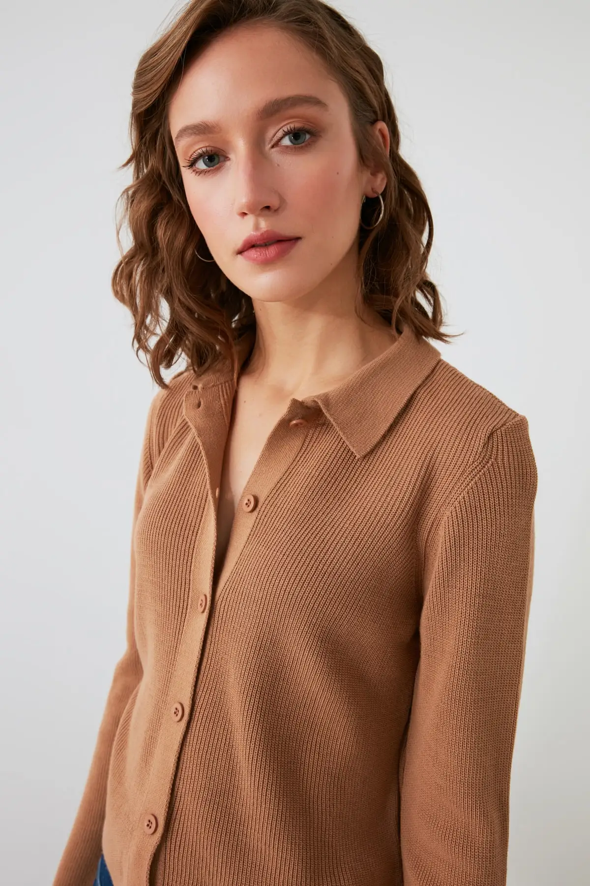 Trendyol Button Knitwear Sweater TWOAW21KZ2484
Trendyol Button Knitwear Sweater TWOAW21KZ2484