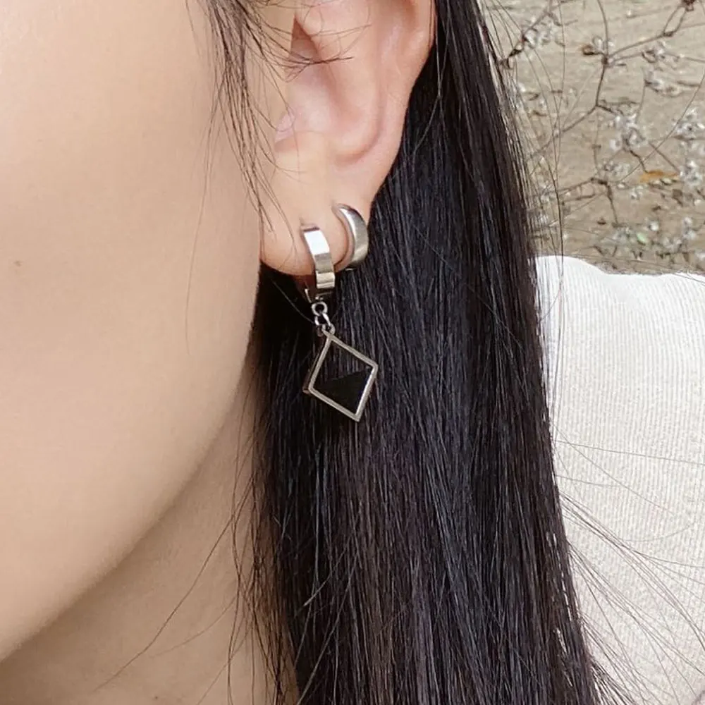 2022 New Silver Color Stainless Steel Heart Star Square Geometry Hanging Drop Earrings For Women Anti Allergy Elegant Jewelry
2022 New Silver Color Stainless Steel Heart Star Square Geometry Hanging Drop Earrings For Women Anti Allergy Elegant Jewelry