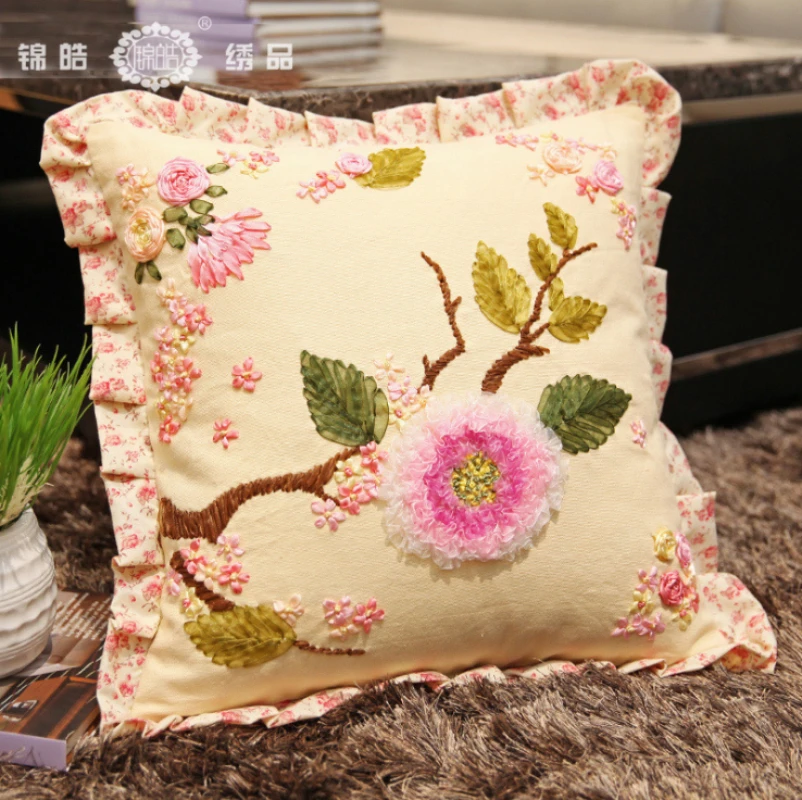 DIY Chinese style ribbon embroidery cross stitch cushion pillow cover.45*45 size.New promotion specials are limited to snap up.
DIY Chinese style ribbon embroidery cross stitch cushion pillow cover.45*45 size.New promotion specials are limited to snap up.