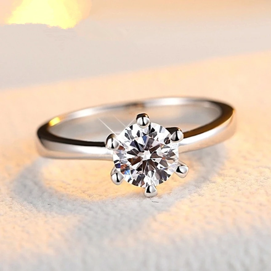 Manufacturer wholesale 6 claw gold color ring Austria crystal zircon ring Christmas gift wedding women lady jewelry rings r096
Manufacturer wholesale 6 claw gold color ring Austria crystal zircon ring Christmas gift wedding women lady jewelry rings r096