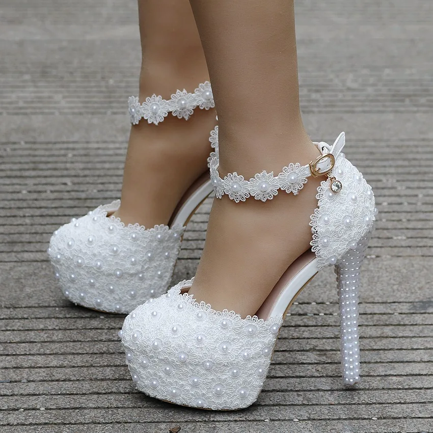 White Thin High Heels Sexy Sweet Women's Fashion Bridesmaid Wedding Shoes Ankle Strap Beads Flowers Sandals Summer H0165
White Thin High Heels Sexy Sweet Women's Fashion Bridesmaid Wedding Shoes Ankle Strap Beads Flowers Sandals Summer H0165