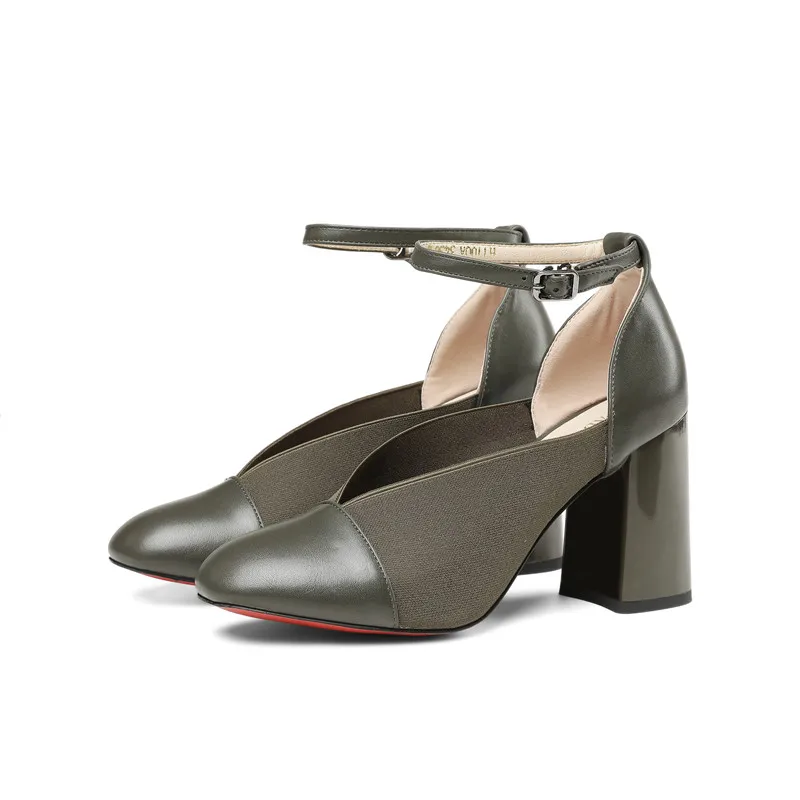 Women Sandals Big Size Women's Patent Leather Buckle Pumps Woman thick heel Baotou Chunky High Heels Shoes Female Fashion Ladies
Women Sandals Big Size Women's Patent Leather Buckle Pumps Woman thick heel Baotou Chunky High Heels Shoes Female Fashion Ladies