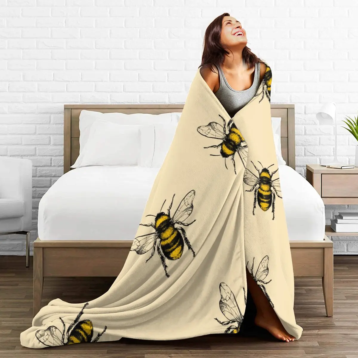 Unique Blanket to Family Friends Honey Bee Engraving Print Durable Super Soft Comfortable for Home Gift Blanket 
Unique Blanket to Family Friends Honey Bee Engraving Print Durable Super Soft Comfortable for Home Gift Blanket