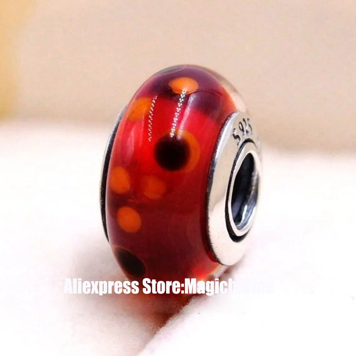 925 Sterling Silver Red Bubbles Murano Glass Charm Bead For Pandora European Jewelry Bracelet
925 Sterling Silver Red Bubbles Murano Glass Charm Bead For Pandora European Jewelry Bracelet