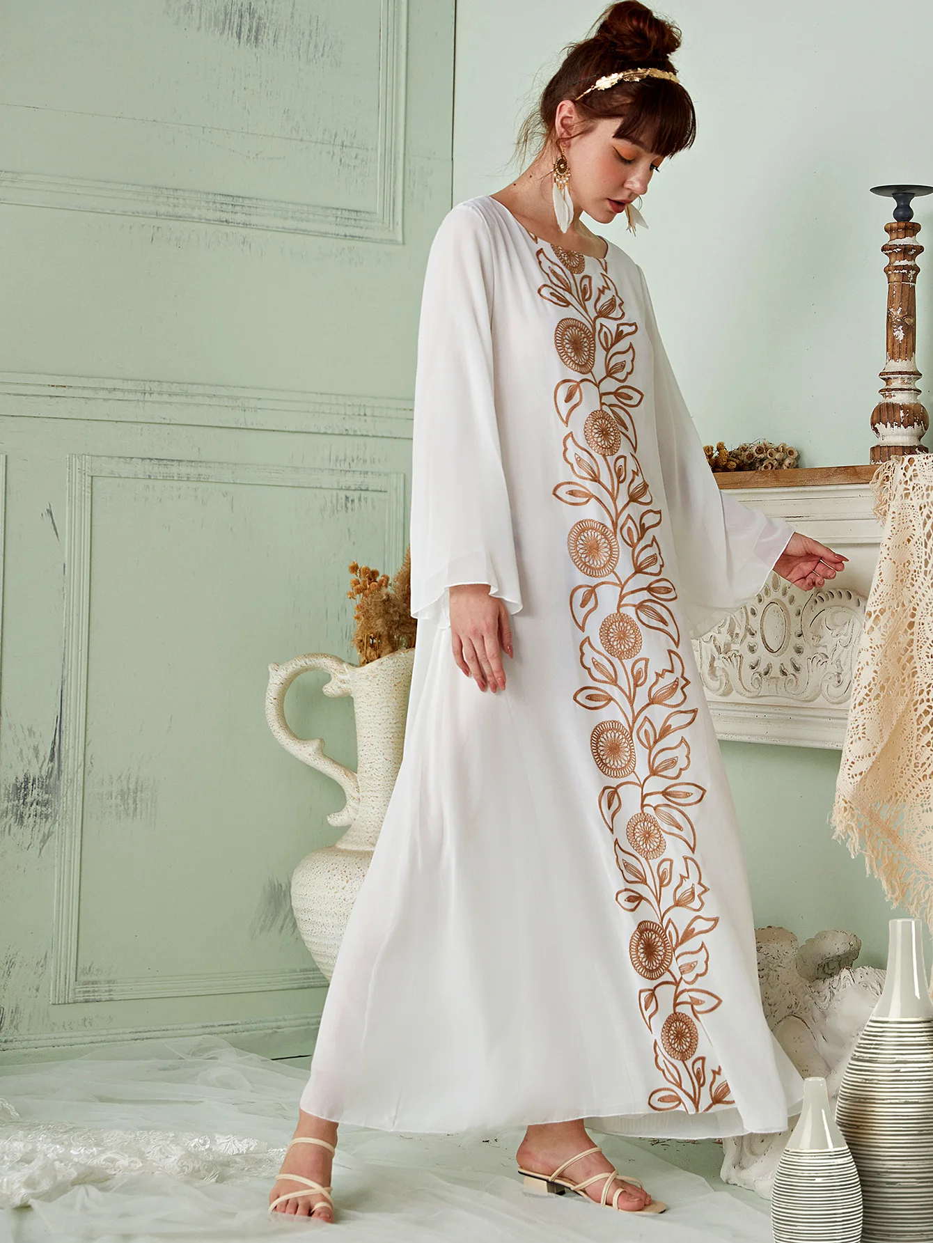 Abaya Dubai Turkey Arabic Hijab Muslim Dress Islam Clothing Evening Dresses Abayas For Women Robe Femme Longue Musulman De Mode
Abaya Dubai Turkey Arabic Hijab Muslim Dress Islam Clothing Evening Dresses Abayas For Women Robe Femme Longue Musulman De Mode
