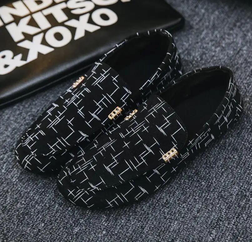 2021 spring and autumn summer new fashion men's casual cloth shoes breathable men's casual shoes
2021 spring and autumn summer new fashion men's casual cloth shoes breathable men's casual shoes
