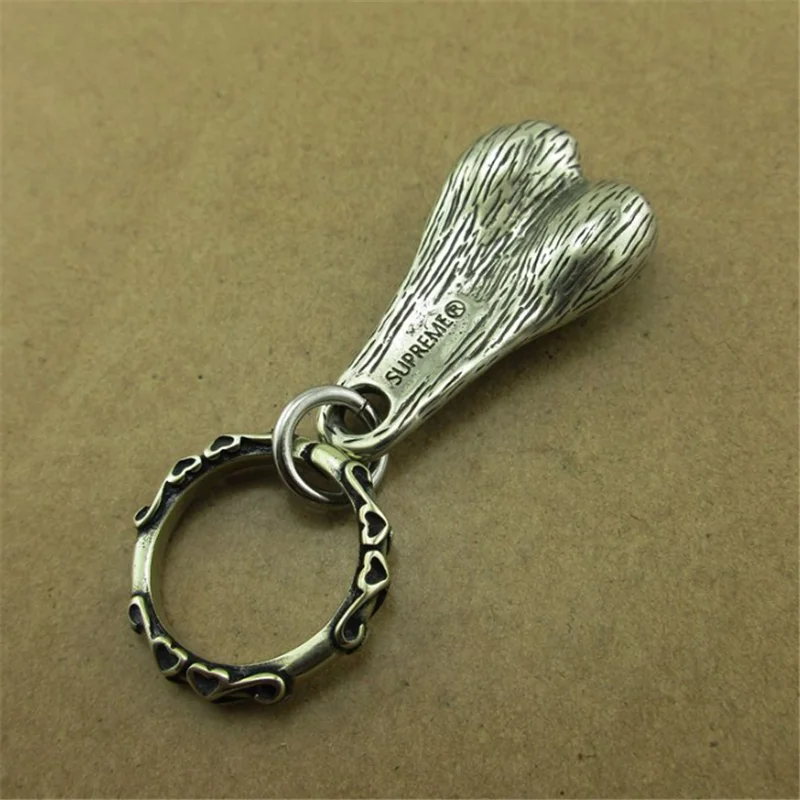 Handmade EDC tools in pure brass cupronickel. Keychain car and locomotive pendant personality pendant
Handmade EDC tools in pure brass cupronickel. Keychain car and locomotive pendant personality pendant