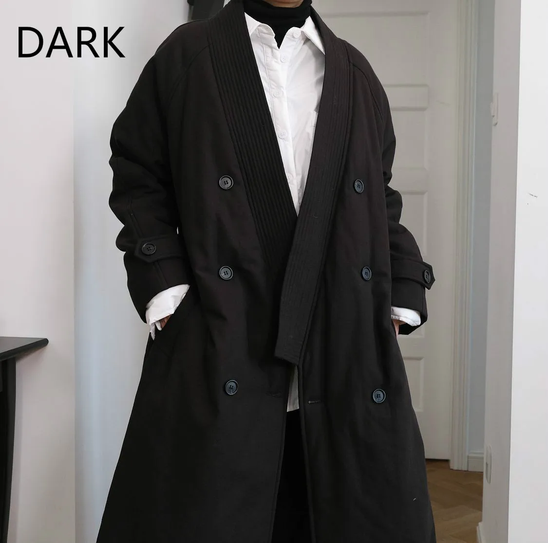 Женское хлопковое пальто с V-образным вырезом, толстое длинное Свободное пальто в японском стиле с V-образным вырезом, зимний сезон 2021 
Женское хлопковое пальто с V-образным вырезом, толстое длинное Свободное пальто в японском стиле с V-образным вырезом, зимний сезон 2021