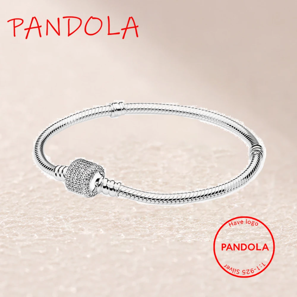 790636 Green Triangle Glass Charm 
790636 Green Triangle Glass Charm