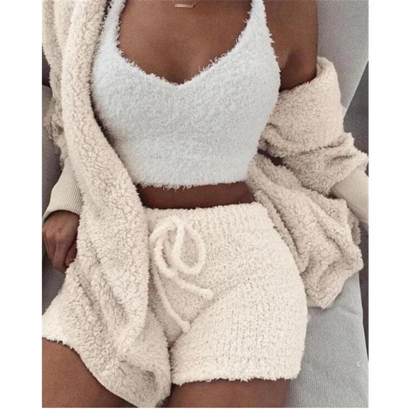 Plush Home Clothes Leisure Sexy Fluffy Outfits Velvet Three Piece Set Sleepwear Tops Shorts Coat Casual Sports Sweatshirt 3Xl
Plush Home Clothes Leisure Sexy Fluffy Outfits Velvet Three Piece Set Sleepwear Tops Shorts Coat Casual Sports Sweatshirt 3Xl