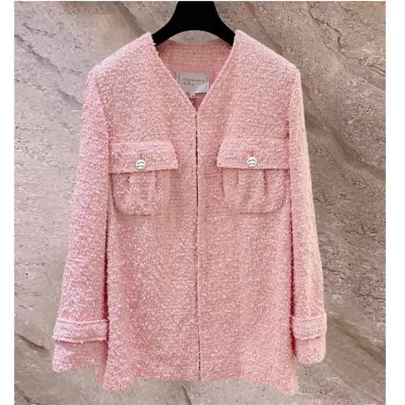 Jacket 2021 Women Early Spring Pink Tweed Coat White Diamond Buttons V-neck Casual Jacket RUNWAY Ladies Outwear New
Jacket 2021 Women Early Spring Pink Tweed Coat White Diamond Buttons V-neck Casual Jacket RUNWAY Ladies Outwear New