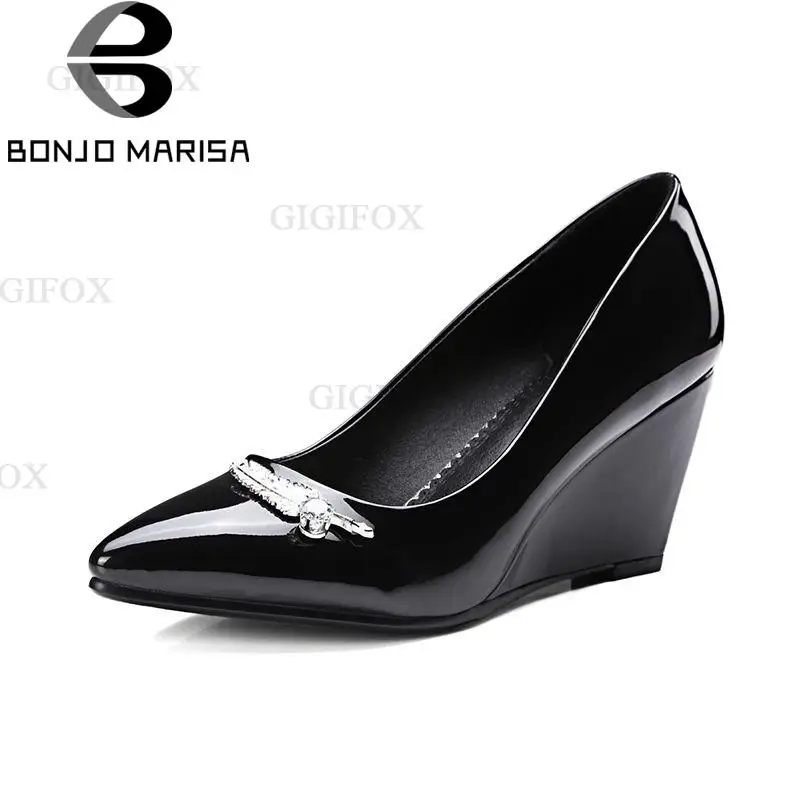 GIGIFOX 2021 Spring Autumn Elegant Metal Decoration Women Pumps High Heels Shallow Ol Shoes Woman Big Size 32-42 Footwear
GIGIFOX 2021 Spring Autumn Elegant Metal Decoration Women Pumps High Heels Shallow Ol Shoes Woman Big Size 32-42 Footwear