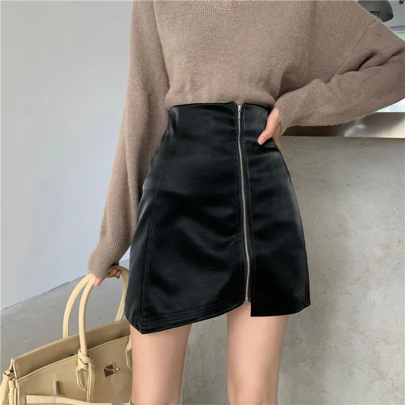 High Waist Leather Skirt A-Line Temperament Skirt Buttocks Slim sexy bodycon skirt black vintage skirt Mini skirts female skirt
High Waist Leather Skirt A-Line Temperament Skirt Buttocks Slim sexy bodycon skirt black vintage skirt Mini skirts female skirt