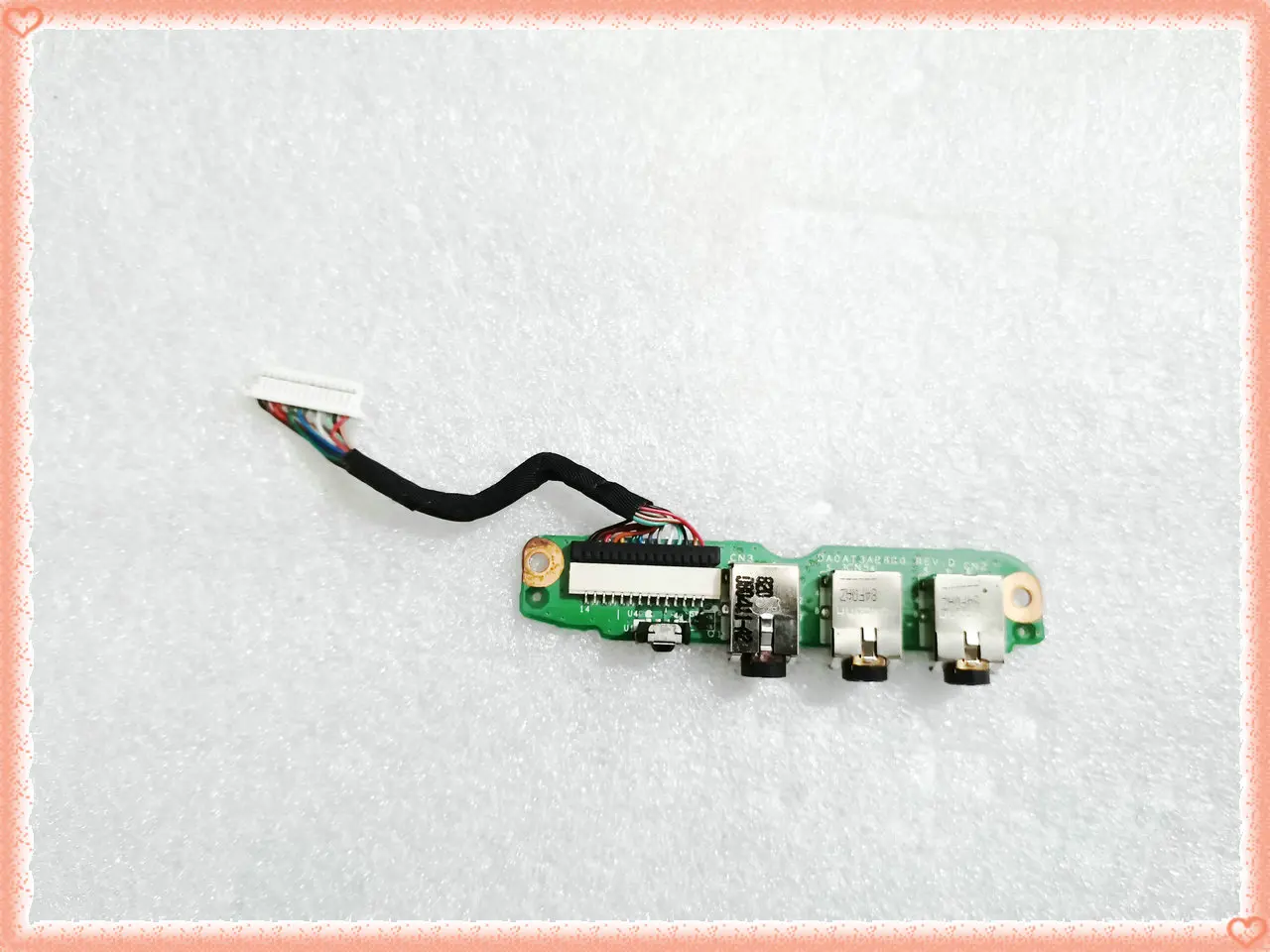 Original For HP Pavilion DV6000 DV6500 DV6700 DV6800 DV6600 Audio Board Jack DA0AT3AB8D0 Audio cable connector 100% tested
Original For HP Pavilion DV6000 DV6500 DV6700 DV6800 DV6600 Audio Board Jack DA0AT3AB8D0 Audio cable connector 100% tested