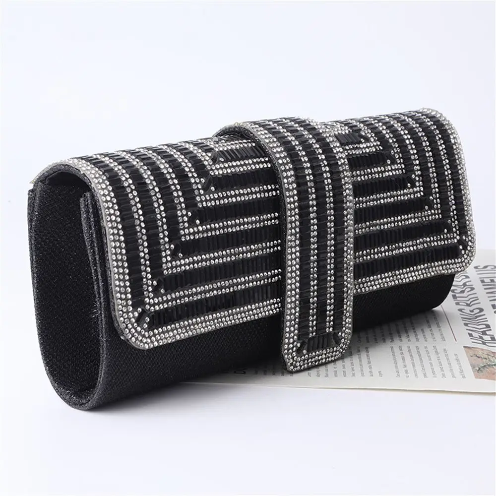 Black Clutch Purse and Handbag with Rhinestone Women's Party Evening Bag Luxury Wedding Clutch Female Shoulder Bag 2022 New
Black Clutch Purse and Handbag with Rhinestone Women's Party Evening Bag Luxury Wedding Clutch Female Shoulder Bag 2022 New