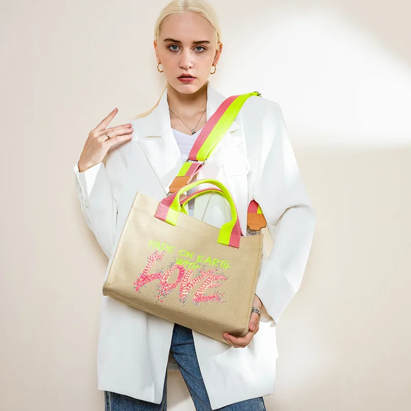 Luxury Designer Handbag Sequins Canvas Bags for Women 2021 New Large Capacity Handbags Women's Bag Tote Bag Bolsas
Luxury Designer Handbag Sequins Canvas Bags for Women 2021 New Large Capacity Handbags Women's Bag Tote Bag Bolsas