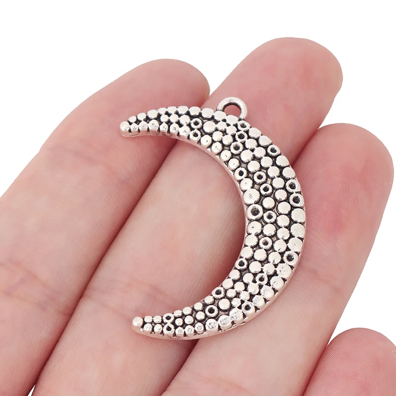 

5 x Tibetan Silver Crescent Moon Half Moon Charms Pendants Beads for DIY Necklace Jewelry Making Findings 36x9mm