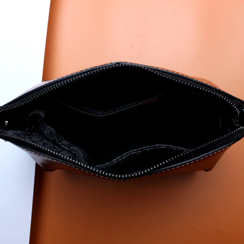 LINWO Hot Selling Mini Women Handbag and Shoulder Bag Genuine Leather 2021 Simple Style Wallet Purse Comestic Bag
LINWO Hot Selling Mini Women Handbag and Shoulder Bag Genuine Leather 2021 Simple Style Wallet Purse Comestic Bag