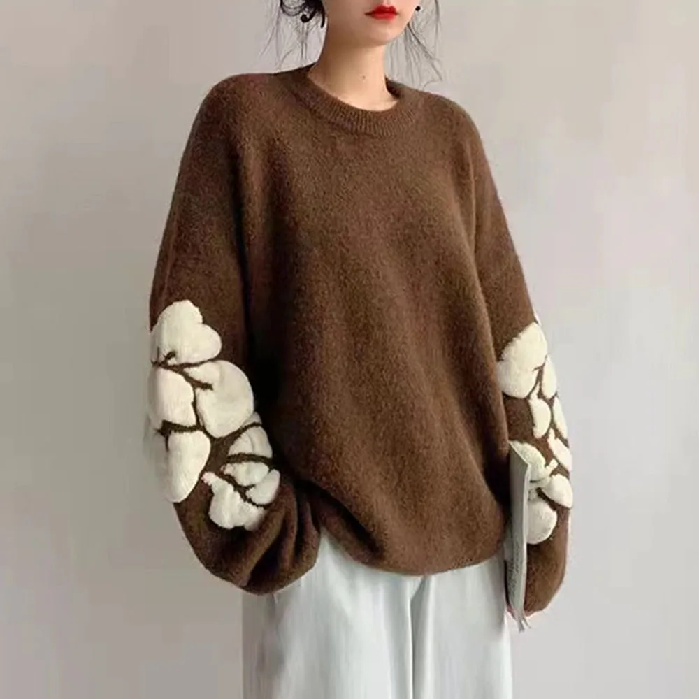 Women's Pullover Autumn New Embossed Embroidery Floral Loose Retro Round Neck Chic Sweater Outer Wear Female Streetwear Casual
Women's Pullover Autumn New Embossed Embroidery Floral Loose Retro Round Neck Chic Sweater Outer Wear Female Streetwear Casual