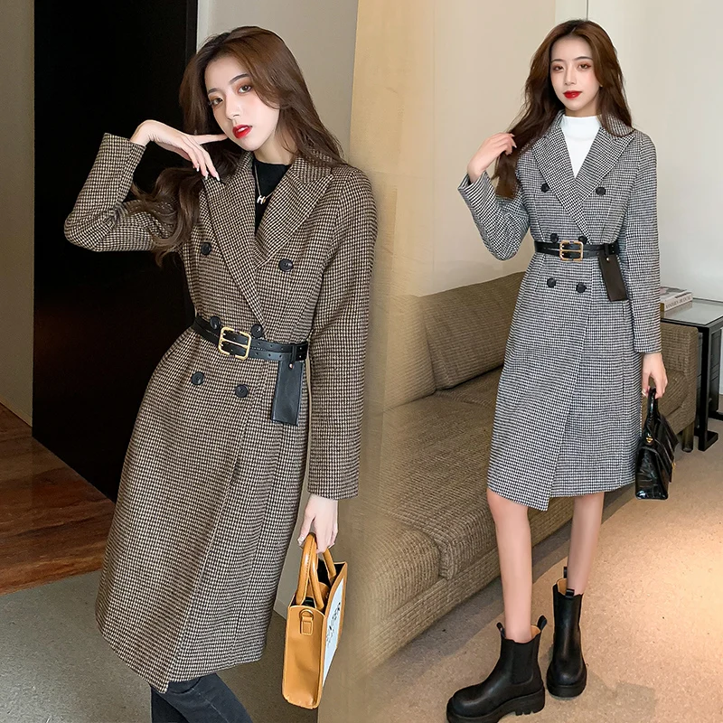 Fashion Women Wool Coat Plaid Female Slim Long Double Breasted Trench Coats 2020 Autumn Winter Jackets Outerwear Sashes WJ147
Fashion Women Wool Coat Plaid Female Slim Long Double Breasted Trench Coats 2020 Autumn Winter Jackets Outerwear Sashes WJ147