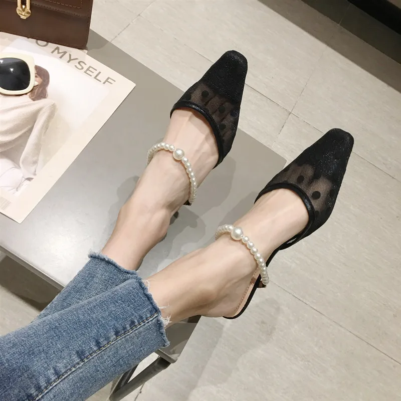 2020 spring and summer new sweet Pearl Beaded point trip belt thick heel fashion half slipper
2020 spring and summer new sweet Pearl Beaded point trip belt thick heel fashion half slipper