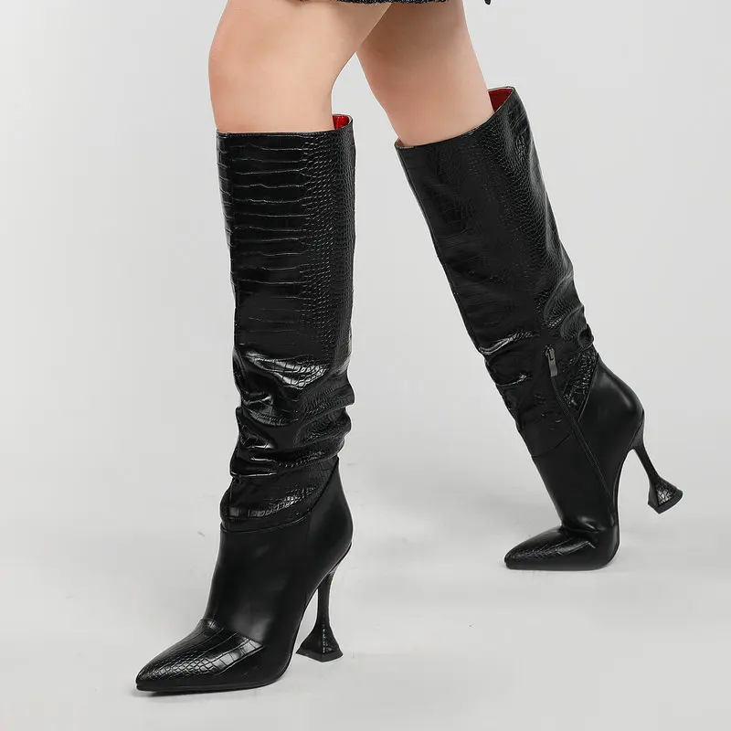 Crocodile Pattern Leather Pointed Toe Black Knee High Boots Women Heels Zipper Party Long Slouchy Boots Autumn Winter 2021
Crocodile Pattern Leather Pointed Toe Black Knee High Boots Women Heels Zipper Party Long Slouchy Boots Autumn Winter 2021