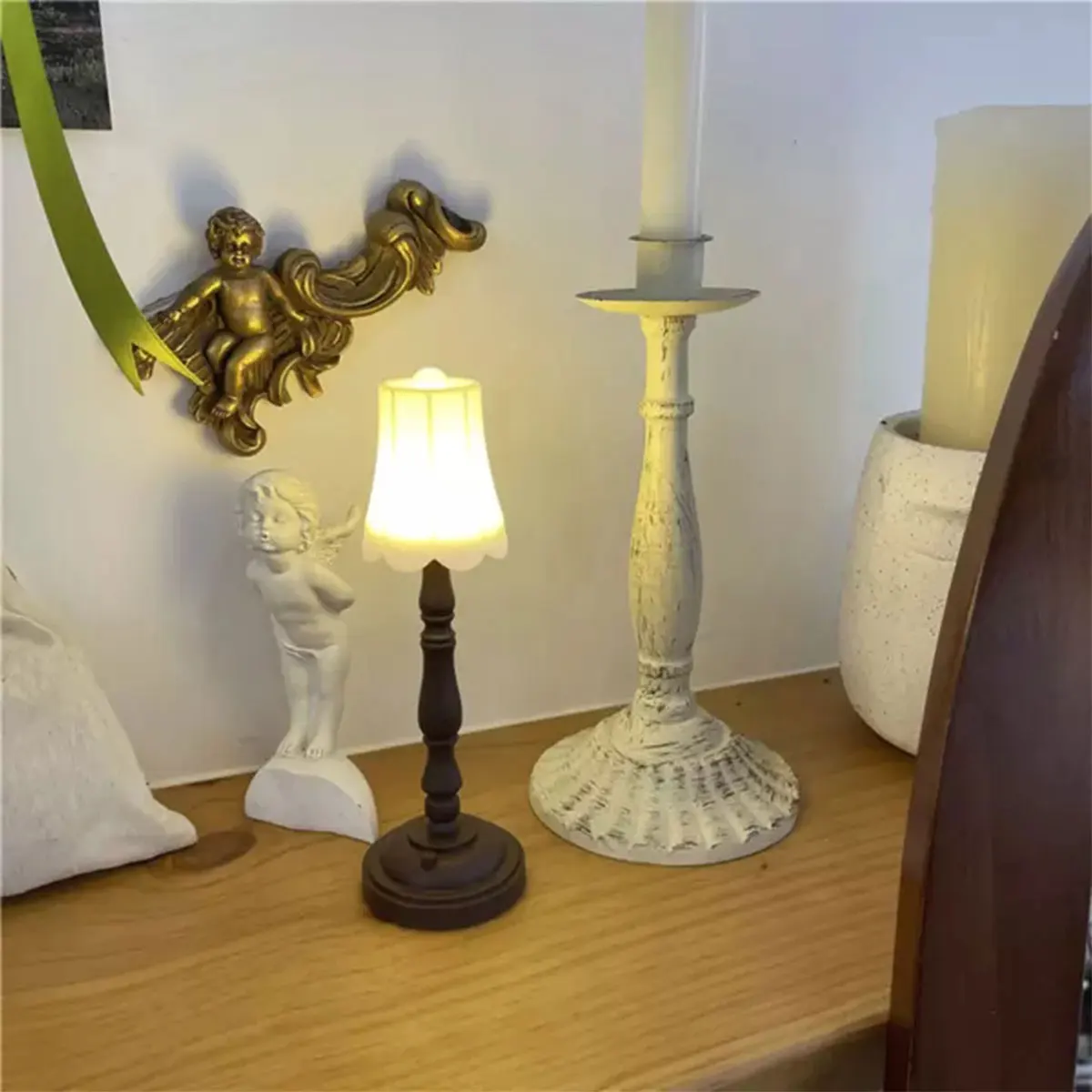 New Electronic LED Table Lamp Bedside Lamp Eye Protection Nightstand Lamp Mini Night Light Home Decoration Button Control Modern
New Electronic LED Table Lamp Bedside Lamp Eye Protection Nightstand Lamp Mini Night Light Home Decoration Button Control Modern