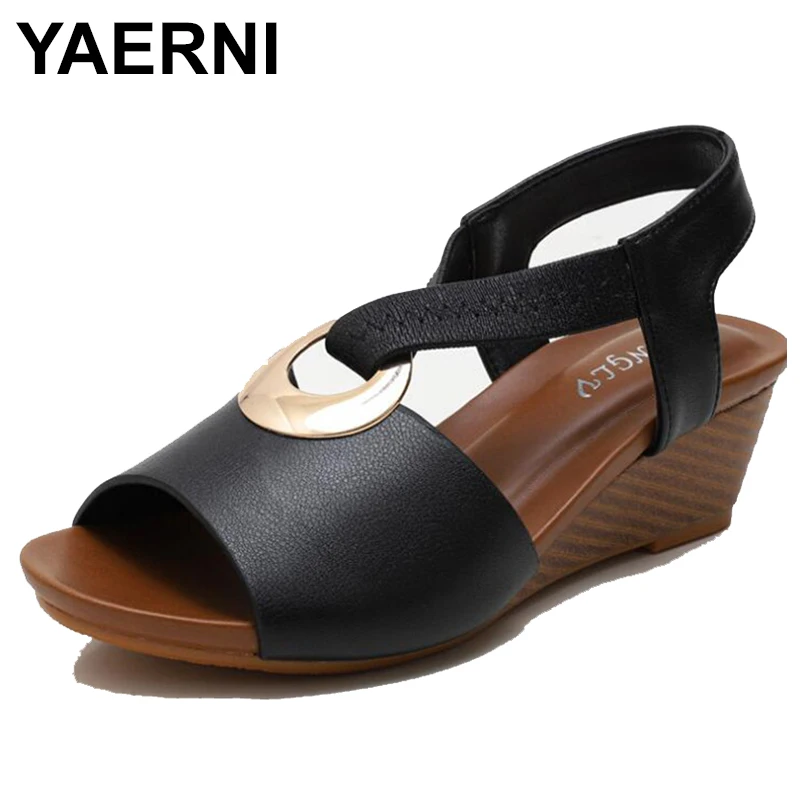 Женские босоножки на танкетке YAERNI, винтажные сандалии-гладиаторы для офиса и вечеринок, пляжная обувь, лето 2021 г., размера плюс
Женские босоножки на танкетке YAERNI, винтажные сандалии-гладиаторы для офиса и вечеринок, пляжная обувь, лето 2021 г., размера плюс