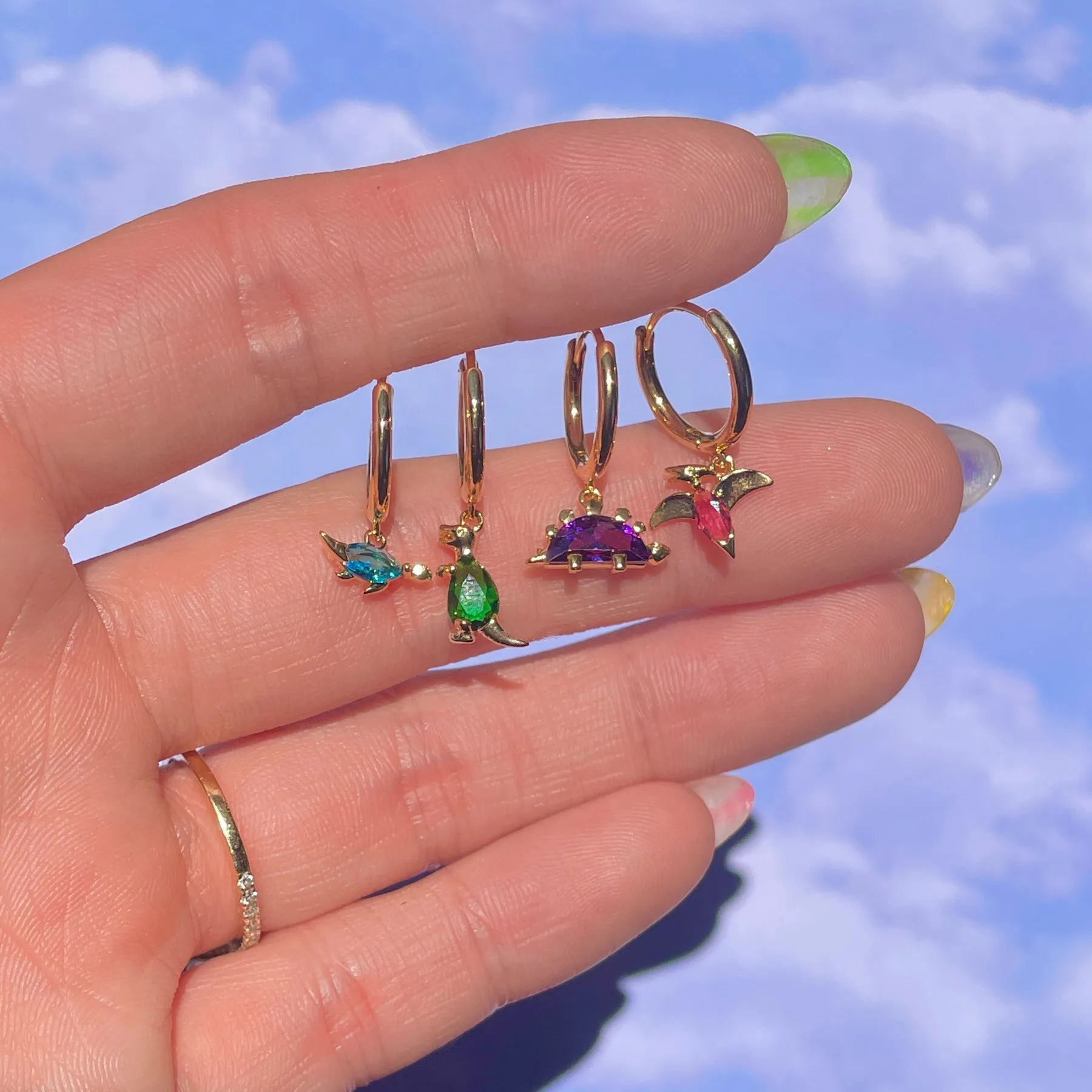 1 PCS Gold Color Cute Dinosaur Earring for Women Tortoise Ear Cuff Trend Zircon Animal Pendent Earring Girl Jewelry Gifts
1 PCS Gold Color Cute Dinosaur Earring for Women Tortoise Ear Cuff Trend Zircon Animal Pendent Earring Girl Jewelry Gifts