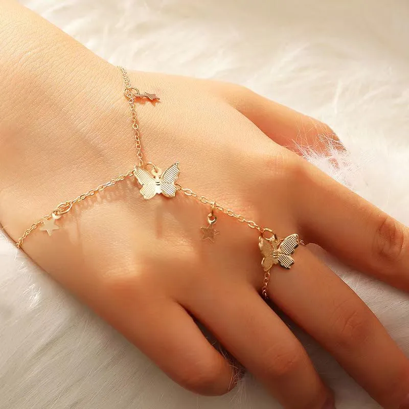 Summer Simple Cute Butterfly Star Moon Pendant Bracelet For Women Trendy Exquisite Connected Finger Bracelets Hand Accessories 
Summer Simple Cute Butterfly Star Moon Pendant Bracelet For Women Trendy Exquisite Connected Finger Bracelets Hand Accessories