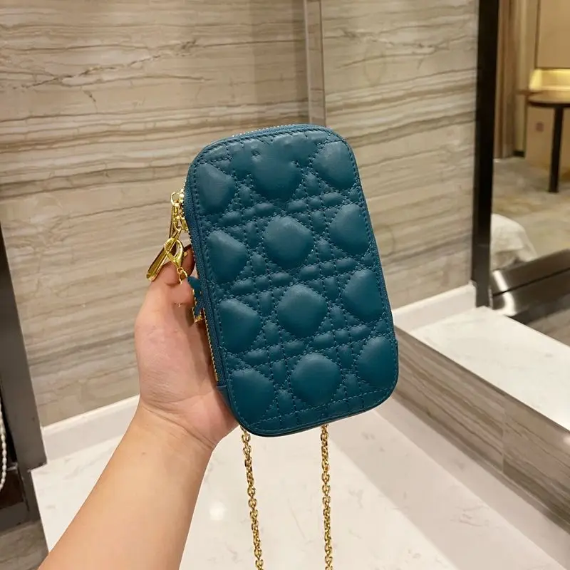 2021 spring and summer new CD chain bag woman bag coin purse shoulder bag lady messenger bag
2021 spring and summer new CD chain bag woman bag coin purse shoulder bag lady messenger bag