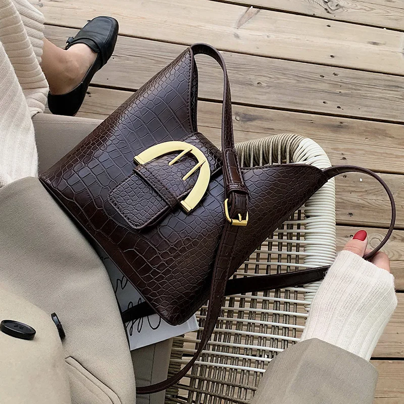 Vintage PU Leather Bucket Bags For Women 2020 Small Solid Color Crossbody Bag Female Shoulder Messenger Bag Handbags
Vintage PU Leather Bucket Bags For Women 2020 Small Solid Color Crossbody Bag Female Shoulder Messenger Bag Handbags
