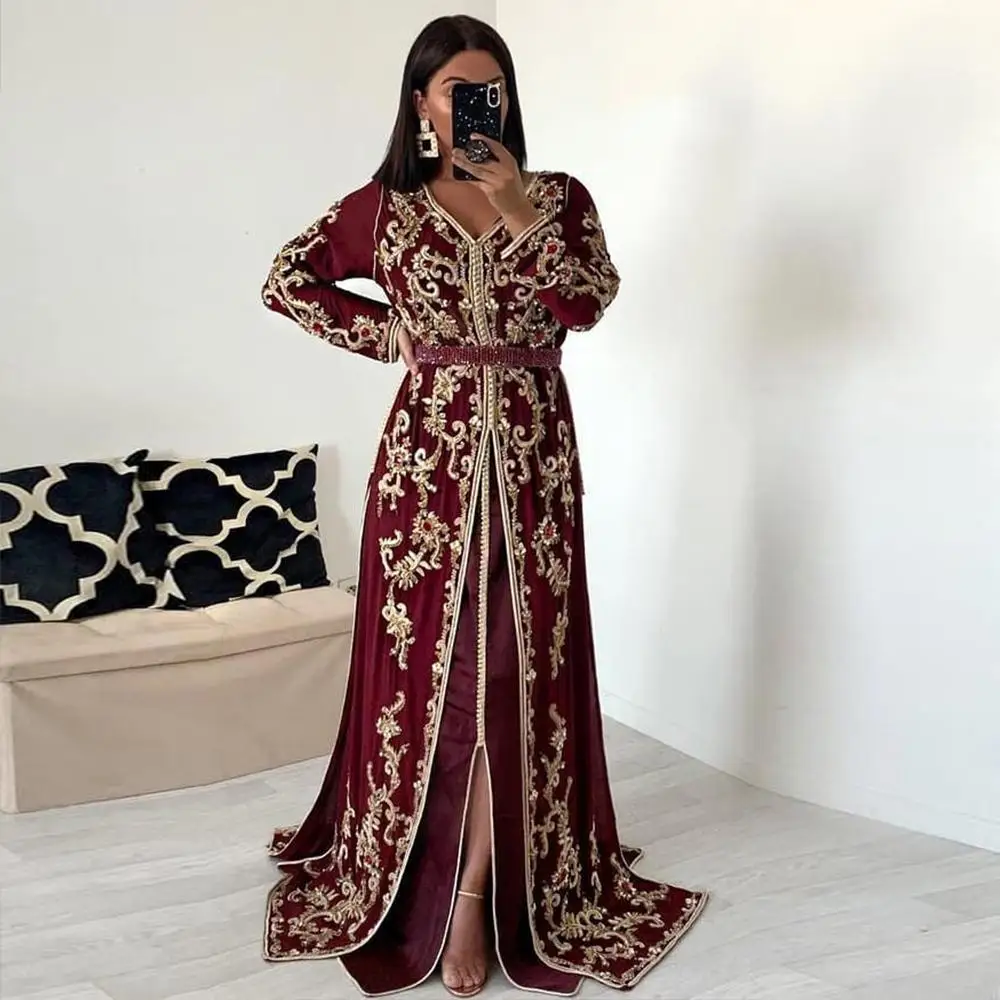 Бордовое марокканское вечернее платье Caftan, длинное мусульманское платье для выпускного вечера с кружевом и бисером, индивидуальный пошив
Бордовое марокканское вечернее платье Caftan, длинное мусульманское платье для выпускного вечера с кружевом и бисером, индивидуальный пошив