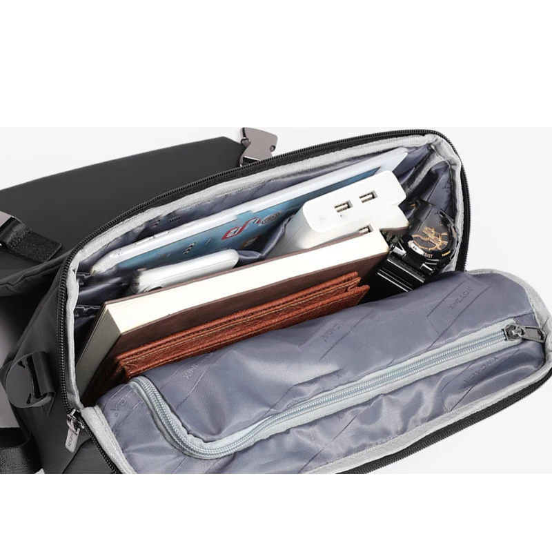 Fashion Messenger Men Multifunctional Leisure Messenger Tooling Tide Brand Small Satchel Man Bags Shoulder Bag Oxford LOCK
Fashion Messenger Men Multifunctional Leisure Messenger Tooling Tide Brand Small Satchel Man Bags Shoulder Bag Oxford LOCK