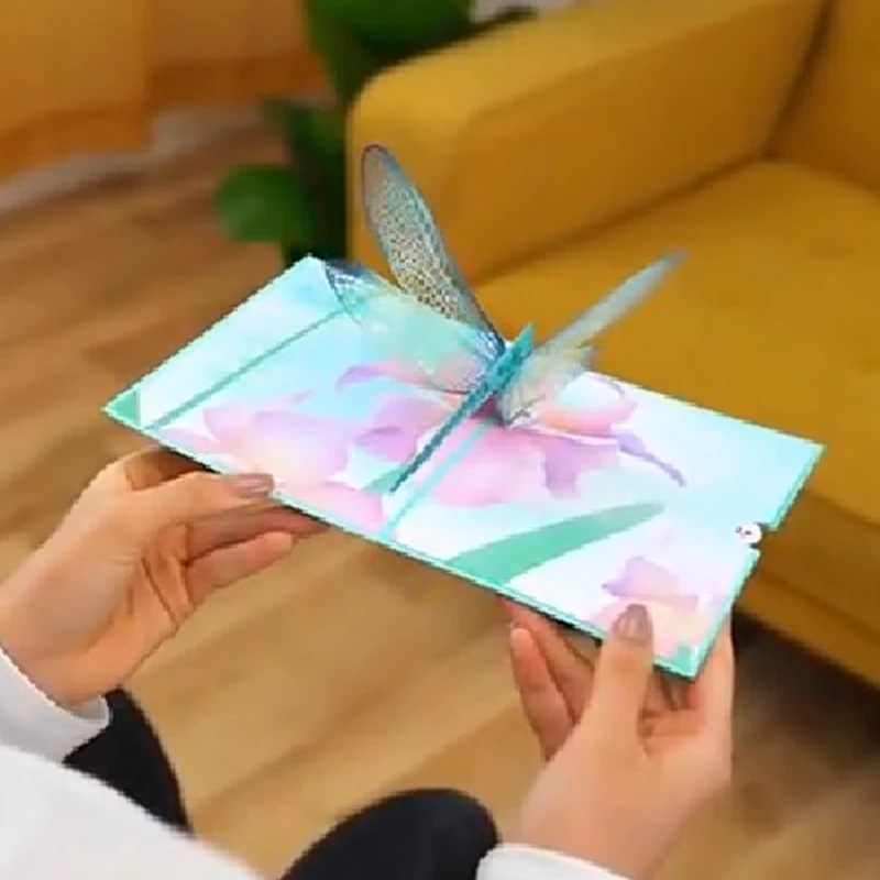 3D Mother's Day Pop-up Card Dragonfly 3D Paper Carving Heart-shaped Pop-up Card Greeting Card Postcards Gifts Card Invitations
3D Mother's Day Pop-up Card Dragonfly 3D Paper Carving Heart-shaped Pop-up Card Greeting Card Postcards Gifts Card Invitations