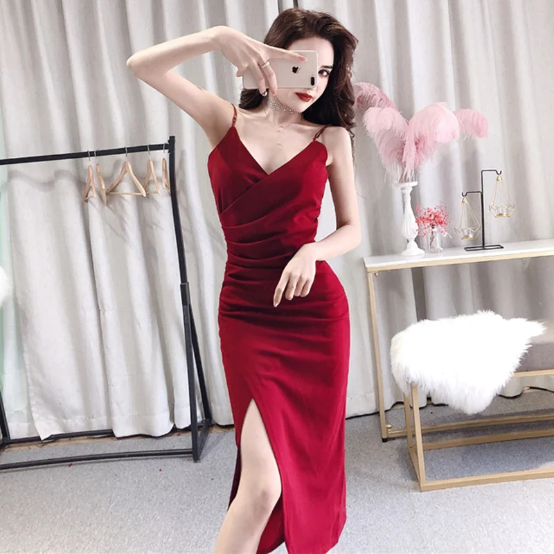 Gegejia Sneaky Design Sexy V-neck Brace Waist Slit Irregular Mid-Length Banquet Dress for Women
Gegejia Sneaky Design Sexy V-neck Brace Waist Slit Irregular Mid-Length Banquet Dress for Women