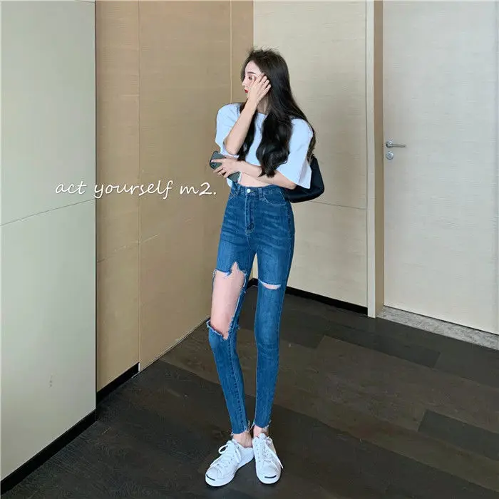 Jeans women's pierced high waisted slim legged Capris spring / summer 2021 new dark versatile pencil pants
Jeans women's pierced high waisted slim legged Capris spring / summer 2021 new dark versatile pencil pants