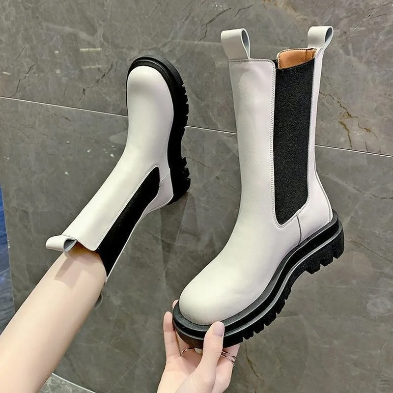 Black White Chelsea Boots Women Shoes Round Toe Platform Ankle Boots Leather Slip on Boots Women Zapatos Mujer
Black White Chelsea Boots Women Shoes Round Toe Platform Ankle Boots Leather Slip on Boots Women Zapatos Mujer