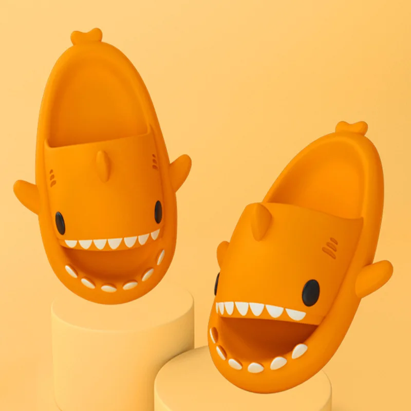 2021 Summer Shark Couple Slippers Women Shoes EVA Flat Bathroom Outdoor Beach Household Cartoon Comfort Sandals Zapatos De Mujer
2021 Summer Shark Couple Slippers Women Shoes EVA Flat Bathroom Outdoor Beach Household Cartoon Comfort Sandals Zapatos De Mujer
