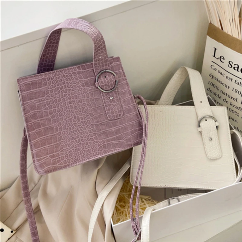 Korean Style Women Small Crocodile Pattern Candy Color PU Leather Crossbody Bags Lady Shoulder Handbags Female Simple Totes
Korean Style Women Small Crocodile Pattern Candy Color PU Leather Crossbody Bags Lady Shoulder Handbags Female Simple Totes