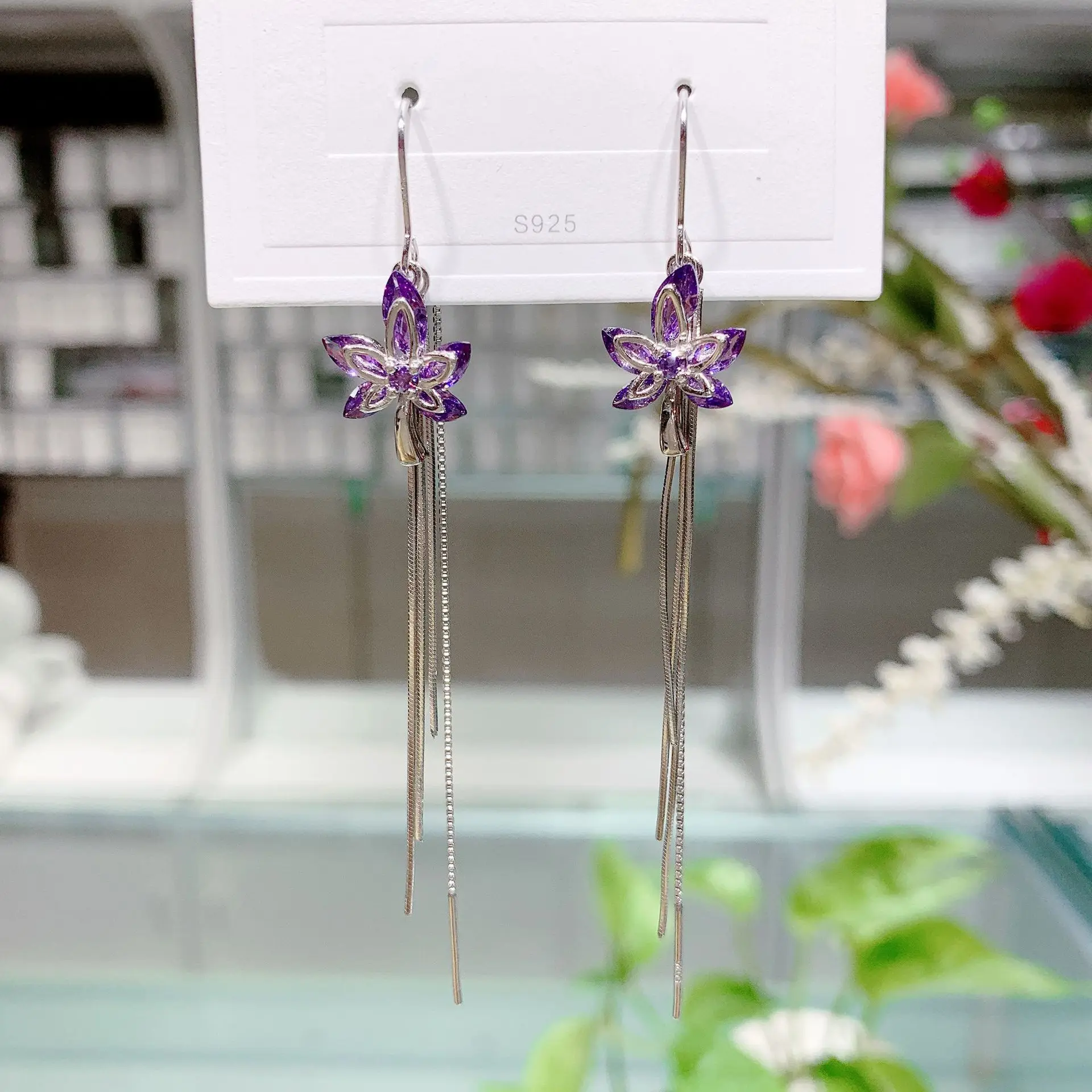 Viwisfy Bohemian Maple Leaf Dangle Earring Wedding Purple Crystal Long 925 Sterling Silver Drop Earrings For Women VW21344
Viwisfy Bohemian Maple Leaf Dangle Earring Wedding Purple Crystal Long 925 Sterling Silver Drop Earrings For Women VW21344