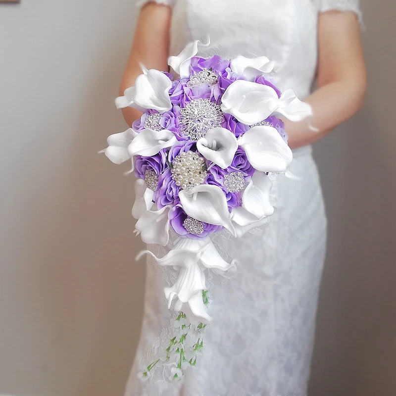 Taro Noble Purple Rose White Callalily Wedding Flowers Bridal Bouquets Cascading Wedding Bouquet Mariage Accessoirres Botonería
Taro Noble Purple Rose White Callalily Wedding Flowers Bridal Bouquets Cascading Wedding Bouquet Mariage Accessoirres Botonería