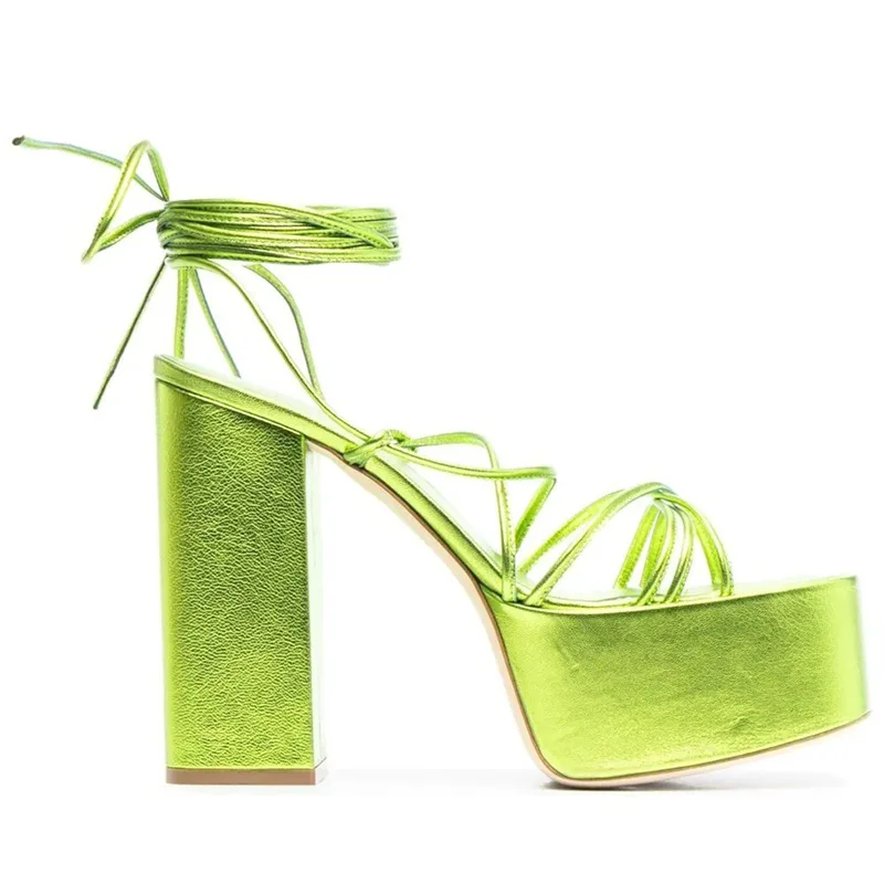 2021 summer high heel thick water platform thin belt fashion round sandals large size bandage women's thick soled shoes
2021 summer high heel thick water platform thin belt fashion round sandals large size bandage women's thick soled shoes