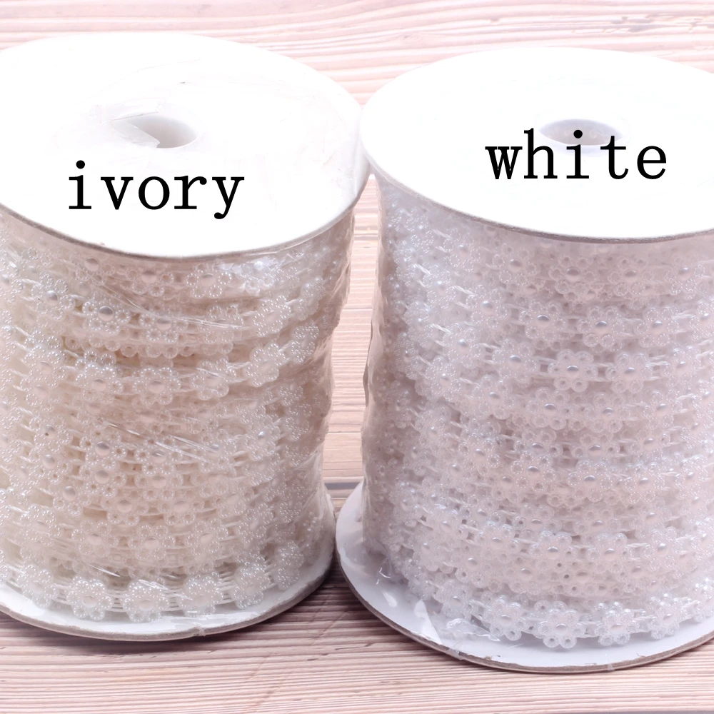 New Imitation Pearls Chain Half Pearls Chain V22 25m Pearl Beads Chain Great For Art DIY Flatback White Ivory to choose
New Imitation Pearls Chain Half Pearls Chain V22 25m Pearl Beads Chain Great For Art DIY Flatback White Ivory to choose