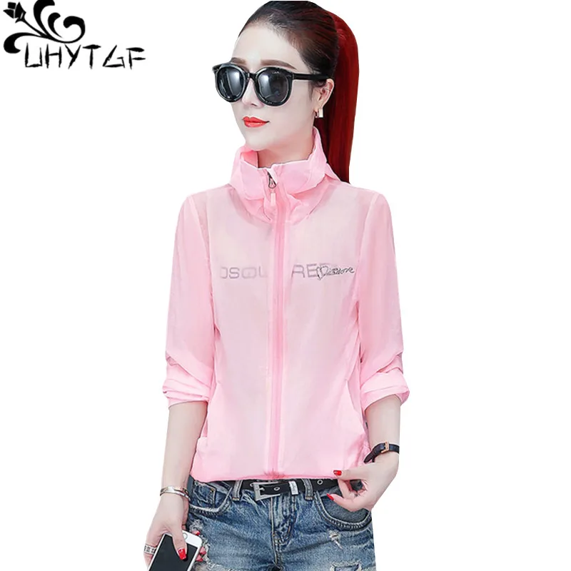 UHYTGF Women Sun Protection Clothing Long Sleeve Summer Tops Jacket Anti-UV Breathable Thin Coat Hooded Short Plus Size Coat1053
UHYTGF Women Sun Protection Clothing Long Sleeve Summer Tops Jacket Anti-UV Breathable Thin Coat Hooded Short Plus Size Coat1053