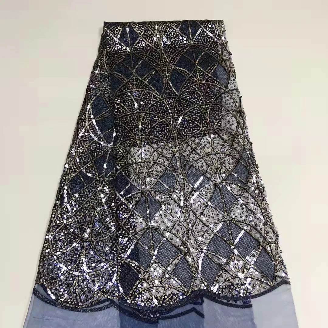 Wonderful French Mesh Lace Fabric Bedecked With Shiny Sequins For Diy Sewing Wedding Dress Sell By 5 Yards/Lot Tissus 1806C5
Wonderful French Mesh Lace Fabric Bedecked With Shiny Sequins For Diy Sewing Wedding Dress Sell By 5 Yards/Lot Tissus 1806C5