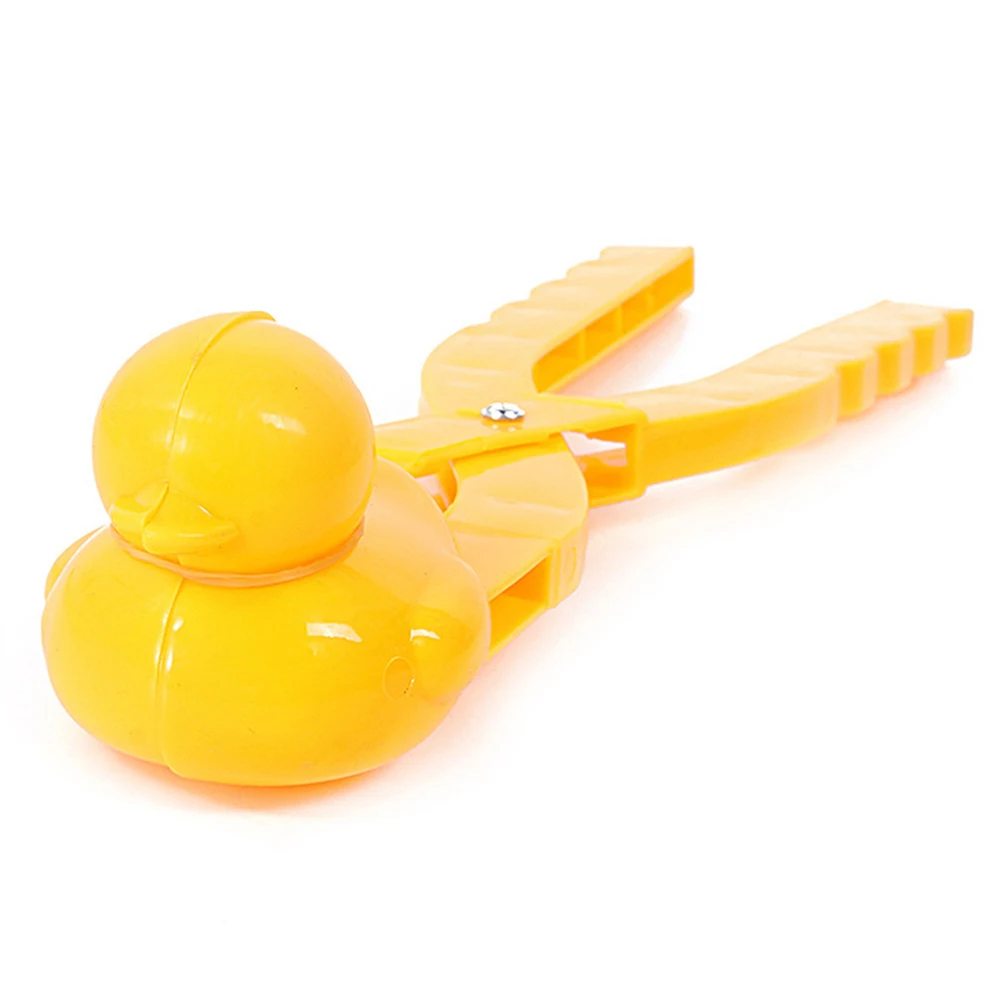 New Duck-shaped Snowman Clip Winter Plastic Snowball Maker Clip Kids Outdoor Sand Snow Ball Mold Toys Fight Toy for Children
New Duck-shaped Snowman Clip Winter Plastic Snowball Maker Clip Kids Outdoor Sand Snow Ball Mold Toys Fight Toy for Children