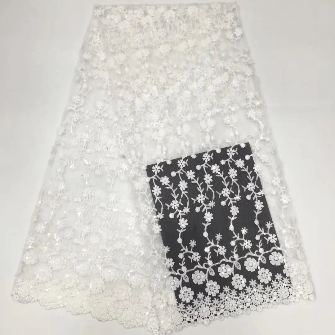 Groene Kleur Geborduurde Brocade Lace Stof Hoge Kwaliteit Lovertjes Nigeriaanse Netto Kant Stof Voor Bruiloft Decoratie
Groene Kleur Geborduurde Brocade Lace Stof Hoge Kwaliteit Lovertjes Nigeriaanse Netto Kant Stof Voor Bruiloft Decoratie