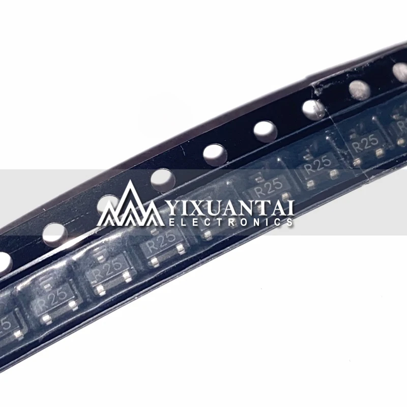 10pcs Free shipping original AD1584ARTZ R25 AD1584BRTZ R26 AD1585ARTZ R28 ADM809LARTZ 9L SOT23
